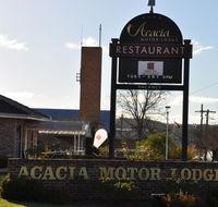 Acacia Motor Lodge - Whitsundays Accommodation