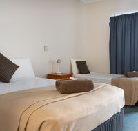 Accommodation on Denham - Whitsundays Accommodation