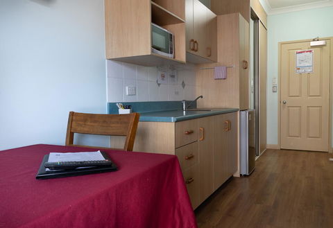 Accommodation On Denham - Whitsundays Accommodation 2