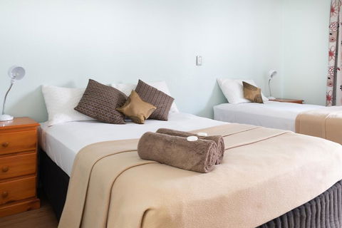 Accommodation On Denham - Whitsundays Accommodation 3