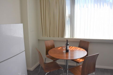Accommodation Sydney City Centre - Hyde Park Plaza Park View College Street Studio Apartment - Whitsundays Accommodation 1