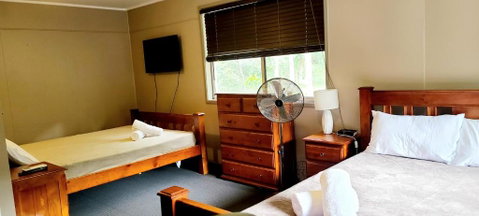 Eatons Retreat - Whitsundays Accommodation 2