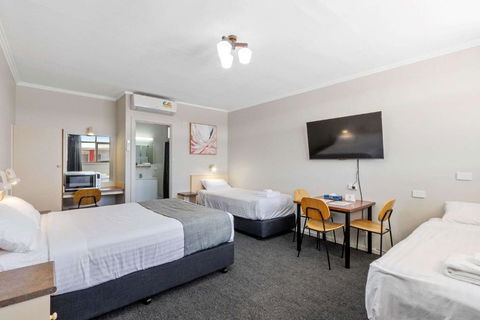 Econo Lodge Port Augusta - Whitsundays Accommodation 2