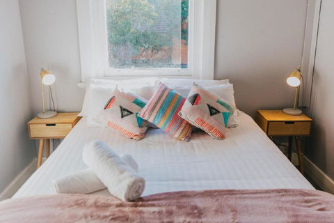 Duke Of Wellington Hotel - Whitsundays Accommodation 0