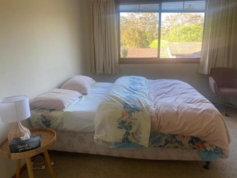 Elegant Castlehill Stay - Whitsundays Accommodation 1