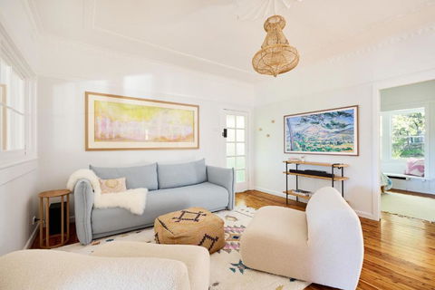 Emerald Cottage In The Blue Mountains - Whitsundays Accommodation 0
