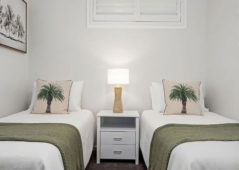 Ernora Court - Whitsundays Accommodation 2