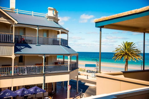 Esplanade Hotel Adelaide - Whitsundays Accommodation 0