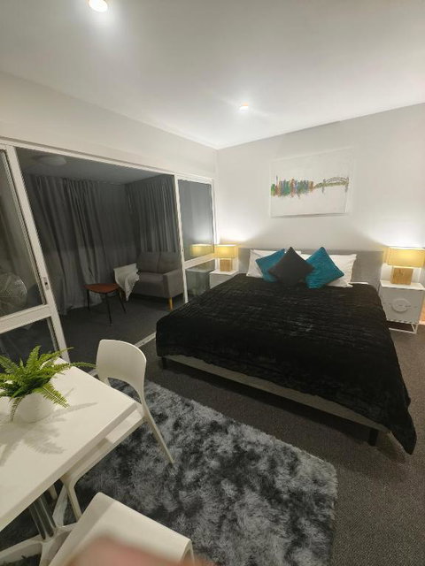 Entire Studio Apartment - Self Check-in - Whitsundays Accommodation 0