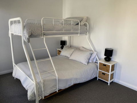 FAIR11W - Fairlight House - Whitsundays Accommodation 4