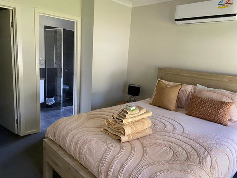 Falls Cottage Whitfield - Whitsundays Accommodation 1