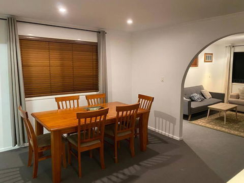 FAMILY 3-bedroom Everton Hills Apartment - Whitsundays Accommodation 1