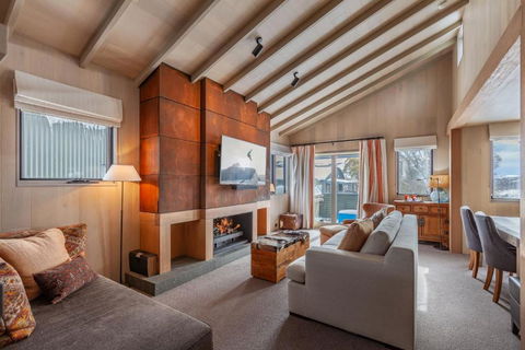 Family Chalet 34 The Stables Perisher - Whitsundays Accommodation 0