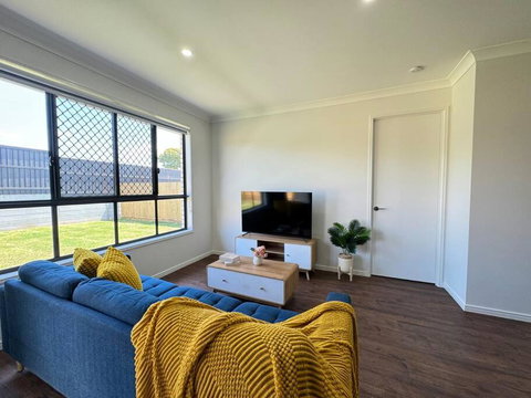 Family-Friendly Getaway In Heathwood - Whitsundays Accommodation 1