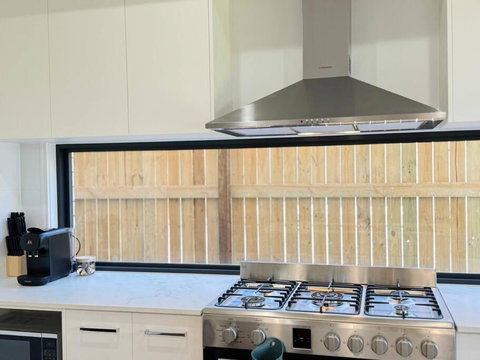Family-Friendly Getaway In Heathwood - Whitsundays Accommodation 4