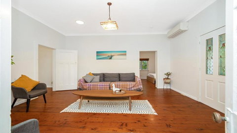 Family Retreat Woy Woy - Whitsundays Accommodation 3