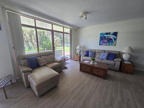 Fathoms 1 - Whitsundays Accommodation 3