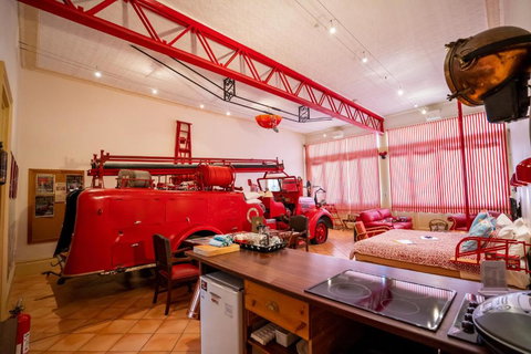 Fire Station Inn - Whitsundays Accommodation 2