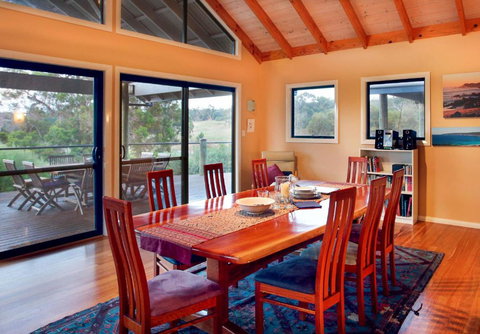 Fish Frog - Whitsundays Accommodation 2