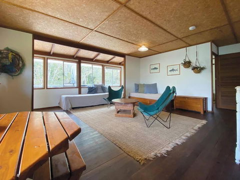 FLINDERS BEACHHOUSE - Whitsundays Accommodation 4