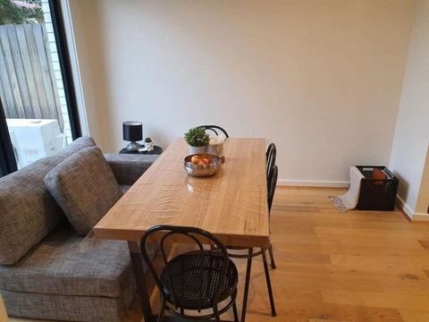 Family Friendly 2BR Townhouse 5mins To Hospital - Whitsundays Accommodation 3