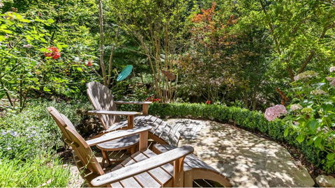 FROGWELL HOLLOW Immerse Into An Idyllic Fairytale - Whitsundays Accommodation 2