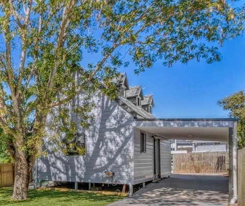 Gabba Central Lofthouse Sleeps5 Pets - Whitsundays Accommodation 0