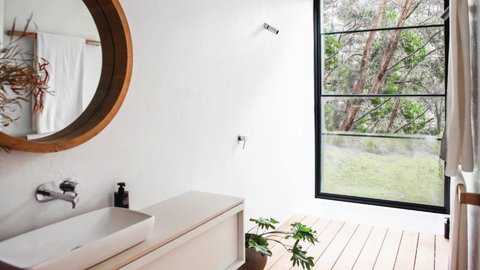 Gabion Hill House Glenlyon - Whitsundays Accommodation 3