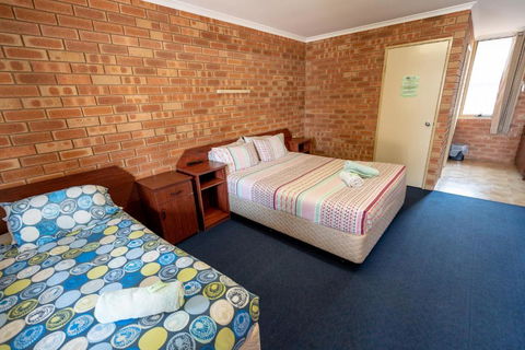 Gascoyne Hotel - Whitsundays Accommodation 3