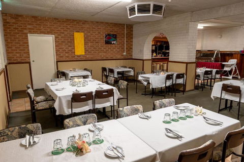 Gascoyne Hotel - Whitsundays Accommodation 1