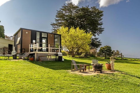 Gold Meadows By Tiny Away - Whitsundays Accommodation 0