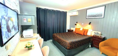 Goldrush Motel Young CBD - Whitsundays Accommodation 4