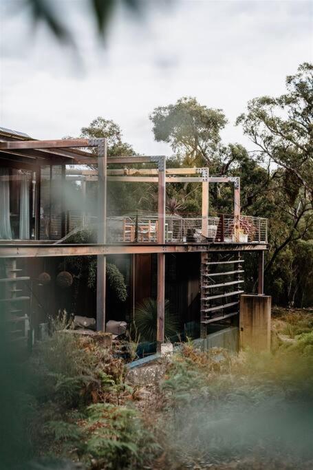 Grand Designs Eco Bush Retreat - Whitsundays Accommodation 4