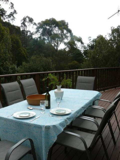 Gumleaves Bush Retreat - Whitsundays Accommodation 3