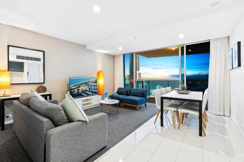 H Residences - Ocean View - Self Contained & Privately Managed Apartment - Wow Stay - Whitsundays Accommodation 2