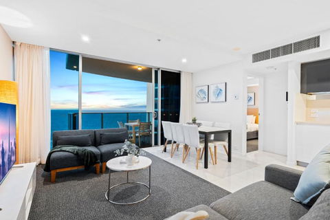 H Residences - Ocean View - Self Contained & Privately Managed Apartment - Wow Stay - Whitsundays Accommodation 3