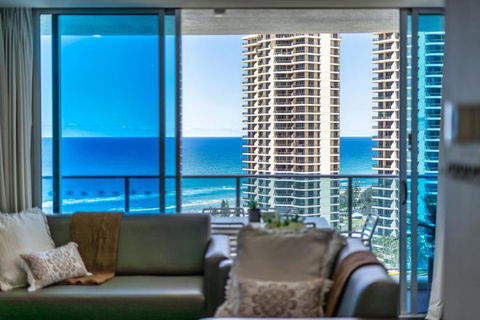H-Residences - Gclr - Whitsundays Accommodation 4
