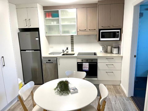 H2O Holiday Apartments - Unit 4 - Whitsundays Accommodation 2