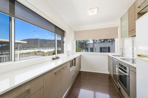 H2O Holiday Apartments Unit 5 - Whitsundays Accommodation 2