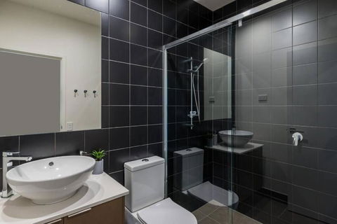 H6B - Round About Bulimba - Whitsundays Accommodation 4
