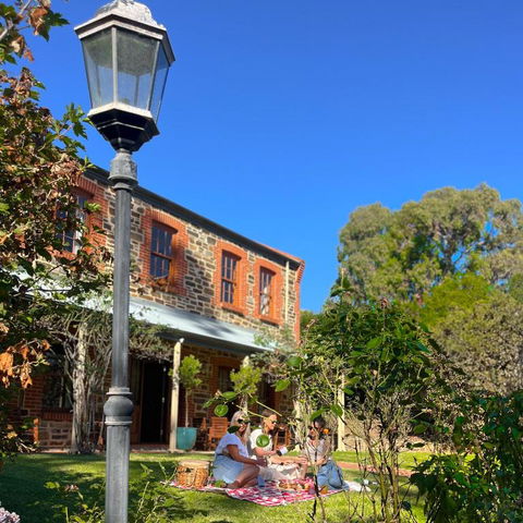 Hahndorf Luxury Retreat 5 Bedrooms For 12 Guests - Whitsundays Accommodation 2