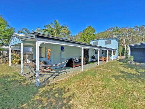 HAPPY DAZE - Whitsundays Accommodation 0
