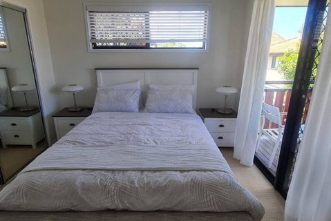 Happy Haven At Eight Mile - Whitsundays Accommodation 1