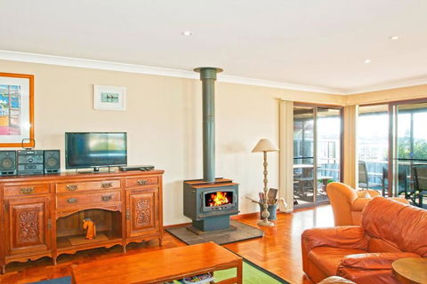 HAIS18G - Riverside Delight - Whitsundays Accommodation 2