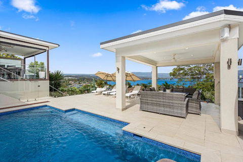 HEATed Pool, Lake & Beach, Luxury 5 B/R House - Whitsundays Accommodation 0