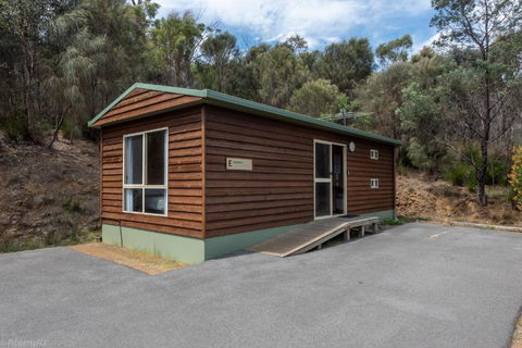 Hobart Bush Cabins - Whitsundays Accommodation 1