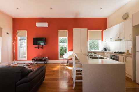 Healesville Cottage - Whitsundays Accommodation 1