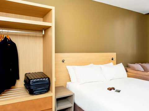 Ibis Budget - Melbourne CBD - Whitsundays Accommodation 3