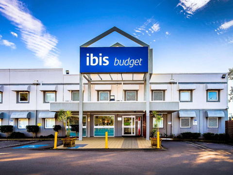 Ibis Budget - Newcastle - Whitsundays Accommodation 0