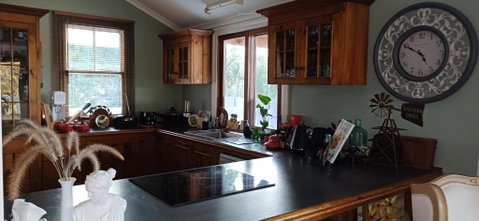 Homestead BnB - Whitsundays Accommodation 2